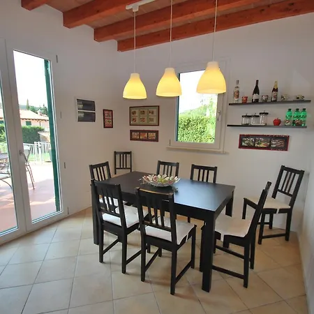 Ciclamino Villa Casa Alzi